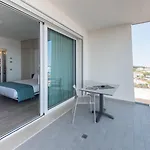 Hotel Hesperia &