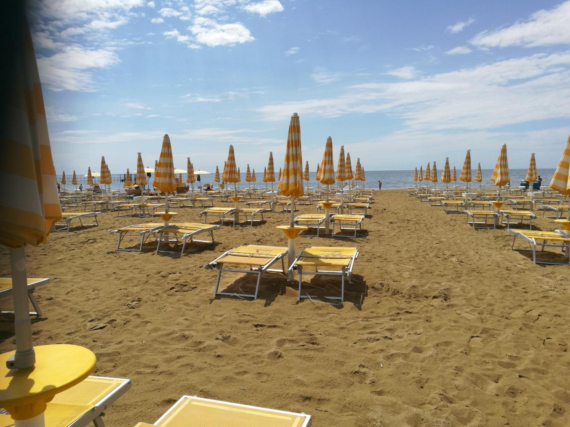 Hesperia & Hotel 4*